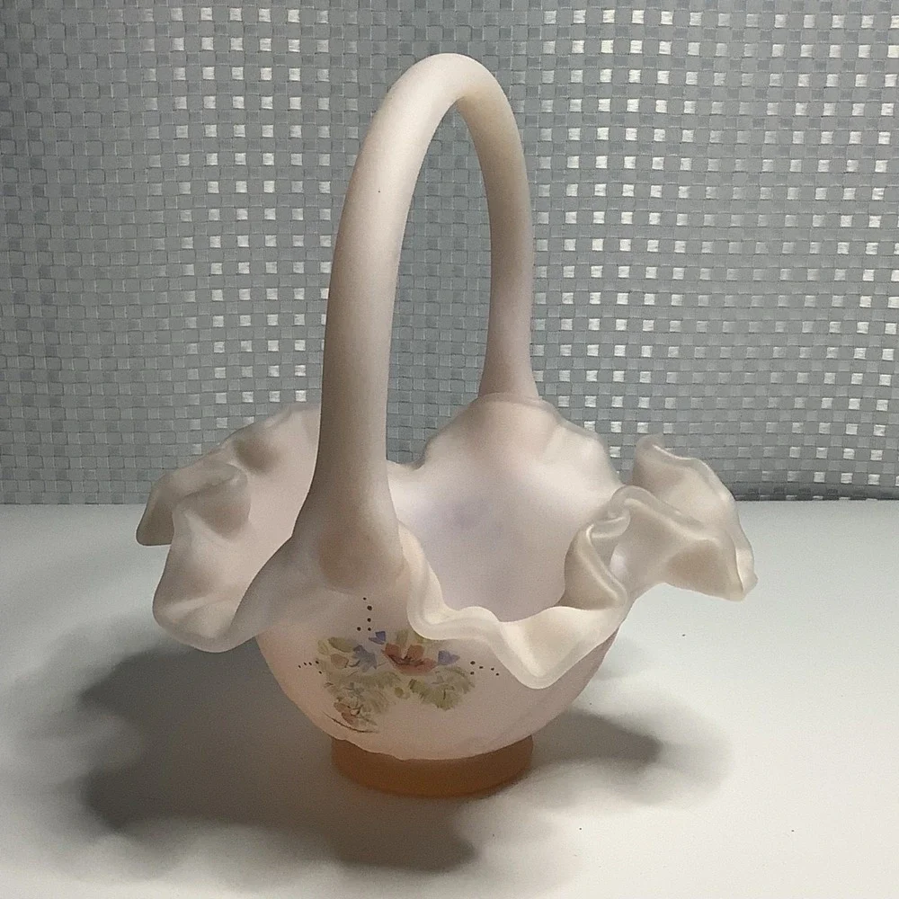 Fenton Pink Satin Glass Basket Ruffle Hearts & Flowers Hand Painted w/ Signature